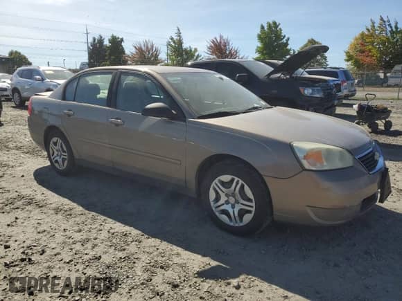 2008 Chevrolet Malibu Classic LS 2FL с VIN 1G1ZS58N98F129256, выставлен на аукционе Copart как лот 72544214 с пробегом 153 683 миль миль и Списание • Salvage title. История ставок и продаж доступна на DreamBid. Изображение 4.