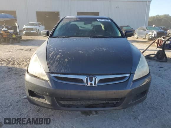 2007 Honda Accord EX-L with VIN 1HGCM56887A076020, listed as a Copart auction lot 86771095 with 180,842 mi miles and Salvage title. Bid and sale history available at DreamBid. Image 5.