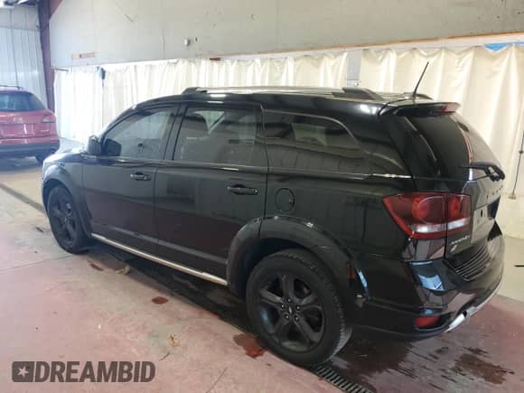 2018 Dodge Journey Crossroad with VIN 3C4PDDGG5JT449921, listed as a Copart auction lot 71426155 with 207,977 mi miles and Salvage title. Bid and sale history available at DreamBid. Image 2.