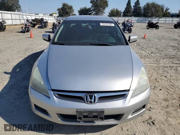 2007 Honda Accord LX with VIN 1HGCM56497A219280, listed as a Copart auction lot 70235105 with 218,616 mi miles and Salvage title. Bid and sale history available at DreamBid. Image 5.