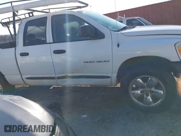 2007 Dodge RAM с VIN 1D3HU18PX7J556049, выставлен на аукционе IAAI как лот 41720749 с пробегом 312 482 миль миль и . История ставок и продаж доступна на DreamBid. Изображение 13.