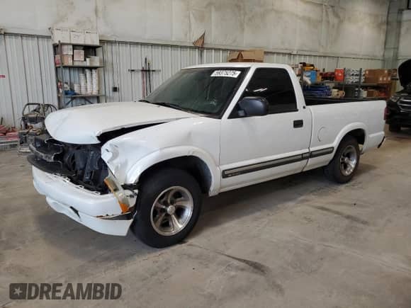2000 Chevrolet S-10 с VIN 1GCCS1453YK259472, выставлен на аукционе Copart как лот 59375275 с пробегом 192 211 миль миль и На запчасти • Non repairable. История ставок и продаж доступна на DreamBid. Изображение 1.