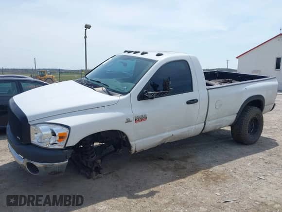 2007 Dodge 2500 SLT with VIN 3D7KS26A87G835659, listed as a IAAI auction lot 42053111 with 174,909 mi miles and . Bid and sale history available at DreamBid. Image 6.