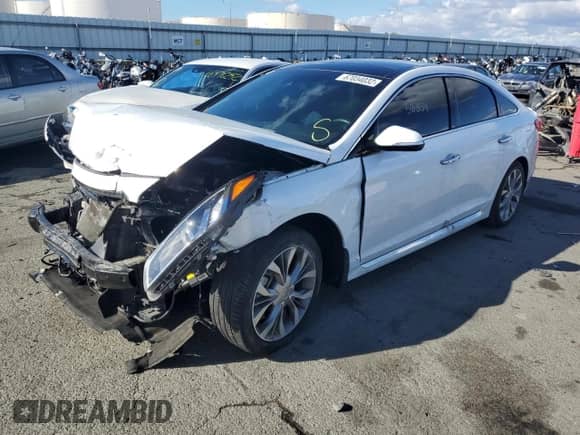 2016 Hyundai Sonata Sport с VIN 5NPE34AB2GH416567, выставлен на аукционе Copart как лот 67034032 с пробегом 50 354 миль миль и . История ставок и продаж доступна на DreamBid. Изображение 2.