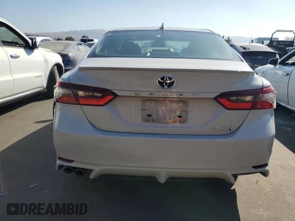 2023 Toyota Camry Hybrid SE with VIN 4T1S31AK1PU059692, listed as a Copart auction lot 70583585 with 41,181 mi miles and Salvage title. Bid and sale history available at DreamBid. Image 6.