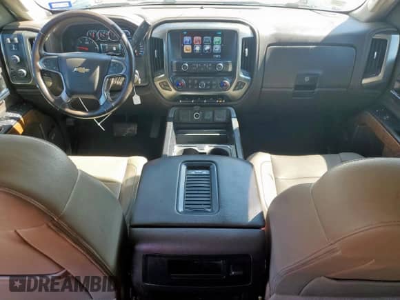 2018 Chevrolet Silverado 1500 LTZ z VIN 3GCUKSEC7JG536936, wystawiony jako Copart lot #70294205 z przebiegiem 158 903 mil mil oraz Szkoda całkowita • Salvage title. Historia ofert i sprzedaży dostępna na DreamBid. Obrazek 8.