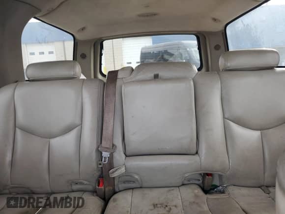2004 Chevrolet Suburban LT с VIN 3GNEC16ZX4G210915, выставлен на аукционе Copart как лот 67795435 с пробегом 300 602 миль миль и Чистый • Clean title. История ставок и продаж доступна на DreamBid. Изображение 10.