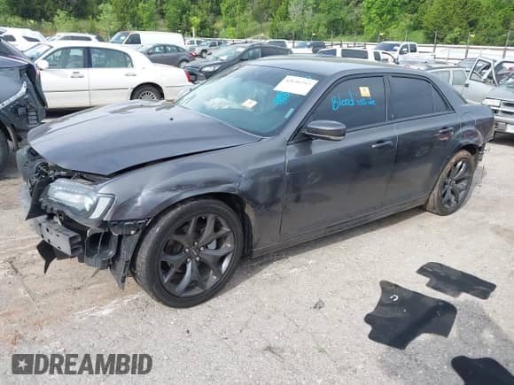 2022 Chrysler 300 Touring L с VIN 2C3CCADG7NH158859, выставлен на аукционе IAAI как лот 42646713 с пробегом 46 177 миль миль и . История ставок и продаж доступна на DreamBid. Изображение 2.