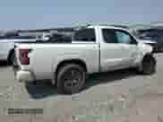 2025 Nissan Frontier SV with VIN 1N6ED1CM3SN606037, listed as a Copart auction lot 58794585 with 7,227 mi miles and Salvage title. Bid and sale history available at DreamBid. Image 3.