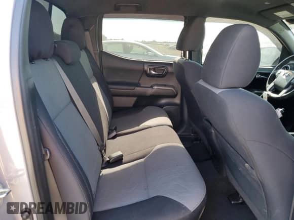 2020 Toyota Tacoma SR5 с VIN 3TMBZ5DN6LM026525, выставлен на аукционе Copart как лот 63804245 с пробегом 37 290 миль миль и Чистый • Clean title. История ставок и продаж доступна на DreamBid. Изображение 10.