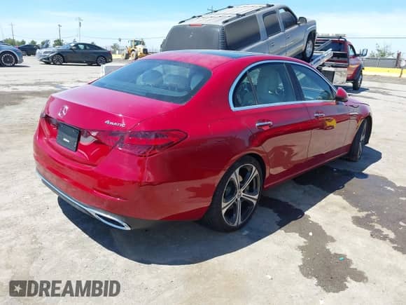2024 Mercedes-Benz C 300 с VIN W1KAF4HB2RR236003, выставлен на аукционе IAAI как лот 42913216 с пробегом 5 814 миль миль и . История ставок и продаж доступна на DreamBid. Изображение 4.