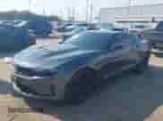 2022 Chevrolet Camaro LT1 с VIN 1G1FF1R78N0104914, выставлен на аукционе IAAI как лот 43182346 с пробегом 50 627 миль миль и . История ставок и продаж доступна на DreamBid. Изображение 2.