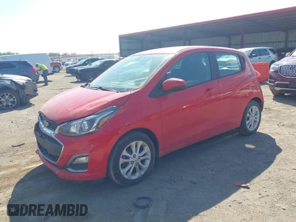 2020 Chevrolet Spark LT z VIN KL8CD6SA8LC408929, wystawiony jako IAAI lot #43205755 z przebiegiem 85 026 mil mil oraz . Historia ofert i sprzedaży dostępna na DreamBid. Obrazek 17.