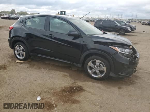 2022 Honda HR-V LX z VIN 3CZRU6H33NM750519, wystawiony jako Copart lot #70470615 z przebiegiem 14 995 mil mil oraz Szkoda całkowita • Salvage title. Historia ofert i sprzedaży dostępna na DreamBid. Obrazek 4.