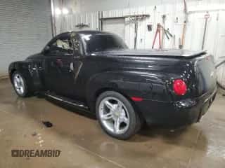 2005 Chevrolet SSR LS z VIN 1GCES14H55B114819, wystawiony jako Copart lot #84002044 z przebiegiem Nie podano mil oraz Szkoda całkowita • Salvage title. Historia ofert i sprzedaży dostępna na DreamBid. Obrazek 2.