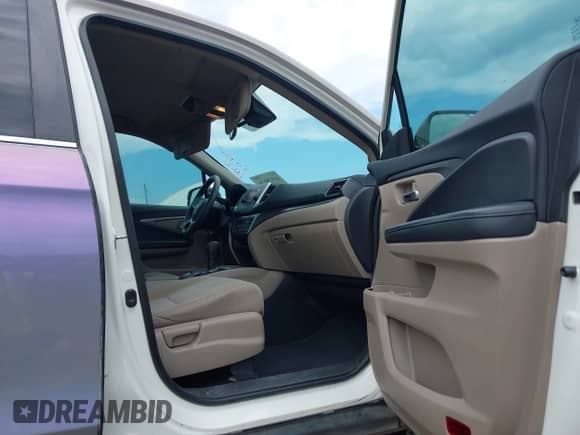 2019 Honda Pilot LX z VIN 5FNYF5H14KB016721, wystawiony jako IAAI lot #43139136 z przebiegiem 111 555 mil mil oraz . Historia ofert i sprzedaży dostępna na DreamBid. Obrazek 19.