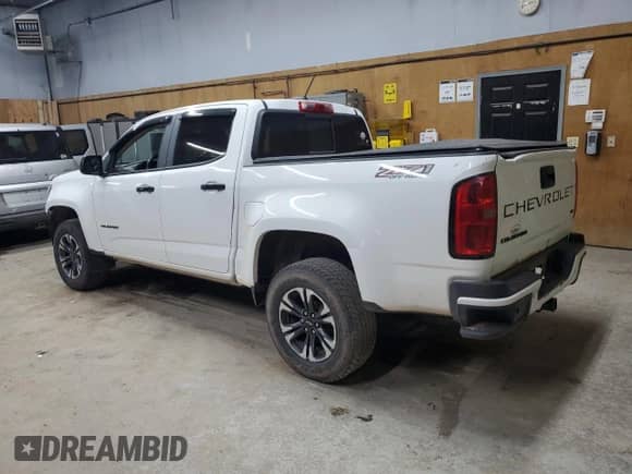 2022 Chevrolet Colorado 4WD Z71 with VIN 1GCGTDENXN1320204, listed as a Copart auction lot 81075385 with 39,528 mi miles and Salvage title. Bid and sale history available at DreamBid. Image 2.