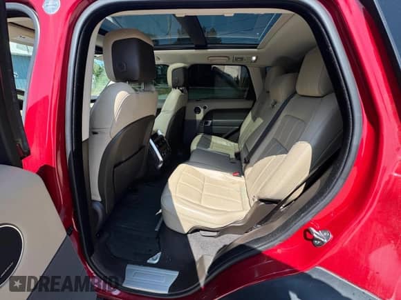 2021 Land Rover Range Rover Sport HSE Silver Edition with VIN SALWR2SU8MA764845, listed as a Copart auction lot 68545785 with 156,430 mi miles and Clean title. Bid and sale history available at DreamBid. Image 6.