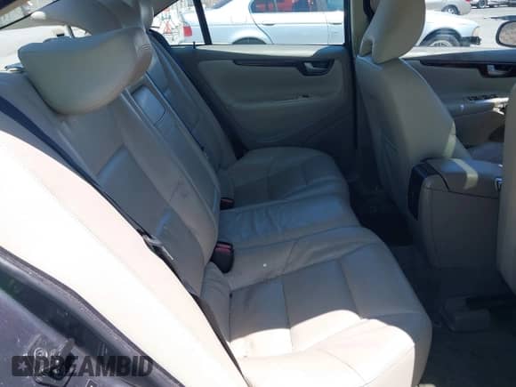2007 Volvo S60 2.5L Turbo с VIN YV1RH592772606230, выставлен на аукционе IAAI как лот 42850053 с пробегом 166 054 миль миль и . История ставок и продаж доступна на DreamBid. Изображение 8.