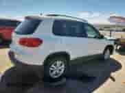 2016 Volkswagen Tiguan S z VIN WVGAV7AX0GW602944, wystawiony jako Copart lot #71832455 z przebiegiem 80 203 mil mil oraz Szkoda całkowita • Salvage title. Historia ofert i sprzedaży dostępna na DreamBid. Obrazek 3.