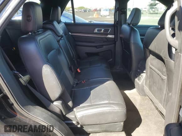 2018 Ford Explorer Limited z VIN 1FM5K7F87JGA70167, wystawiony jako Copart lot #68419525 z przebiegiem 106 969 mil mil oraz Szkoda całkowita • Salvage title. Historia ofert i sprzedaży dostępna na DreamBid. Obrazek 11.