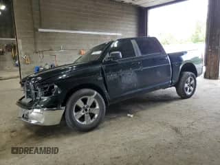 2019 Ram 1500 Warlock z VIN 1C6RR6LT8KS604237, wystawiony jako Copart lot #69639115 z przebiegiem Nie podano mil oraz Czysty tytuł • Clean title. Historia ofert i sprzedaży dostępna na DreamBid. Obrazek 1.