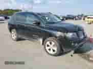 2014 Jeep Compass Sport z VIN 1C4NJDBB9ED544845, wystawiony jako Copart lot #81043775 z przebiegiem 61 554 mil mil oraz Czysty tytuł • Clean title. Historia ofert i sprzedaży dostępna na DreamBid. Obrazek 4.