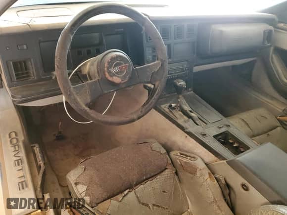 1987 Chevrolet Corvette with VIN 1G1YY2186H5114555, listed as a Copart auction lot 80902234 with 161,493 mi miles and Clean title. Bid and sale history available at DreamBid. Image 8.