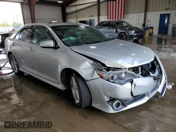 2012 Toyota Camry SE с VIN 4T1BF1FK6CU120061, выставлен на аукционе Copart как лот 83981845 с пробегом 102 195 миль миль и Списание • Salvage title. История ставок и продаж доступна на DreamBid. Изображение 4.