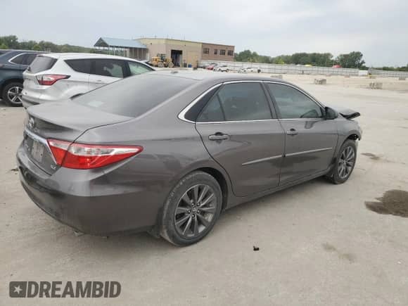 2017 Toyota Camry SE with VIN 4T1BF1FK9HU371826, listed as a Copart auction lot 71697935 with 126,350 mi miles and Salvage title. Bid and sale history available at DreamBid. Image 3.