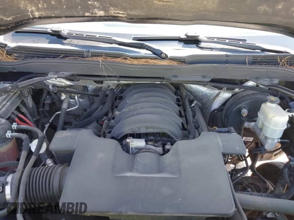 2015 Chevrolet Silverado 1500 LTZ with VIN 3GCUKSEC5FG254401, listed as a IAAI auction lot 43158284 with 121,573 mi miles and . Bid and sale history available at DreamBid. Image 10.