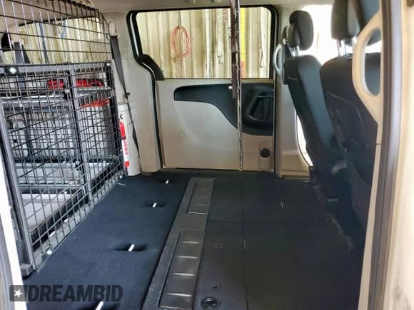 2018 Dodge Grand Caravan SE with VIN 2C4RDGBG0JR318559, listed as a Copart auction lot 67965755 with 312,674 mi miles and Clean title. Bid and sale history available at DreamBid. Image 11.