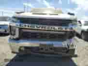 2020 Chevrolet Silverado 2500HD LT с VIN 1GC4YNE73LF269950, выставлен на аукционе Copart как лот 67649305 с пробегом 118 967 миль миль и Списание • Salvage title. История ставок и продаж доступна на DreamBid. Изображение 5.