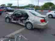 2005 Toyota Camry LE with VIN JTDBF30K150158395, listed as a IAAI auction lot 42998789 with Not provided miles and . Bid and sale history available at DreamBid. Image 3.