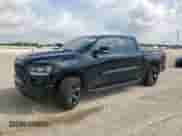 2019 Ram 1500 Big Horn z VIN 1C6RRFFG5KN919994, wystawiony jako Copart lot #63925495 z przebiegiem 89 556 mil mil oraz Czysty tytuł • Clean title. Historia ofert i sprzedaży dostępna na DreamBid. Obrazek 1.