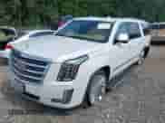 2020 Cadillac Escalade ESV Platinum с VIN 1GYS4KKJ6LR207078, выставлен на аукционе IAAI как лот 42537655 с пробегом 62 916 миль миль и . История ставок и продаж доступна на DreamBid. Изображение 2.