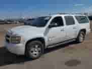 2009 Chevrolet Suburban 2LT с VIN 1GNFK26329R269571, выставлен на аукционе IAAI как лот 41780885 с пробегом 287 099 миль миль и . История ставок и продаж доступна на DreamBid. Изображение 17.
