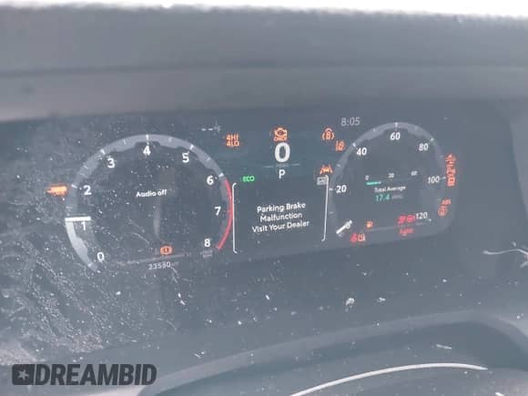 2024 Toyota Tacoma SR5 z VIN 3TMLB5JN4RM025895, wystawiony jako IAAI lot #42309915 z przebiegiem 23 530 mil mil oraz . Historia ofert i sprzedaży dostępna na DreamBid. Obrazek 7.