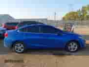 2018 Chevrolet Cruze LT с VIN 1G1BE5SM0J7116131, выставлен на аукционе IAAI как лот 43240438 с пробегом 68 044 миль миль и . История ставок и продаж доступна на DreamBid. Изображение 13.
