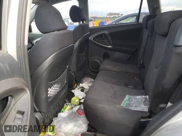 2007 Toyota RAV4 Sport with VIN JTMBK32V275025217, listed as a Copart auction lot 80951655 with 163,960 mi miles and Salvage title. Bid and sale history available at DreamBid. Image 11.