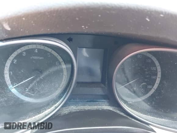 2018 Hyundai Santa Fe 2.4L with VIN 5NMZT3LBXJH079949, listed as a IAAI auction lot 43038465 with Not provided miles and . Bid and sale history available at DreamBid. Image 7.