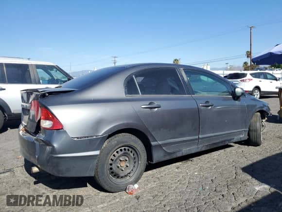 2010 Honda Civic с VIN 19XFA1E34AE020907, выставлен на аукционе Copart как лот 81151144 с пробегом 159 488 миль миль и Списание • Salvage title. История ставок и продаж доступна на DreamBid. Изображение 3.