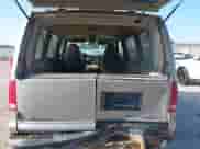 2001 Chevrolet Astro с VIN 1GNEL19W71B115556, выставлен на аукционе IAAI как лот 42695026 с пробегом 326 462 миль миль и . История ставок и продаж доступна на DreamBid. Изображение 17.