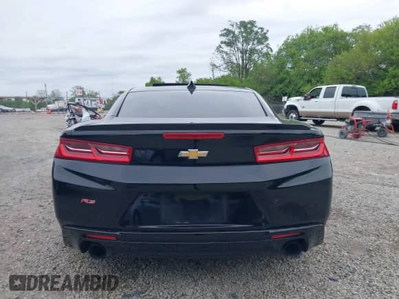 2017 Chevrolet Camaro 1LS с VIN 1G1FA1RX6H0102257, выставлен на аукционе IAAI как лот 42347812 с пробегом 70 921 миль миль и . История ставок и продаж доступна на DreamBid. Изображение 17.