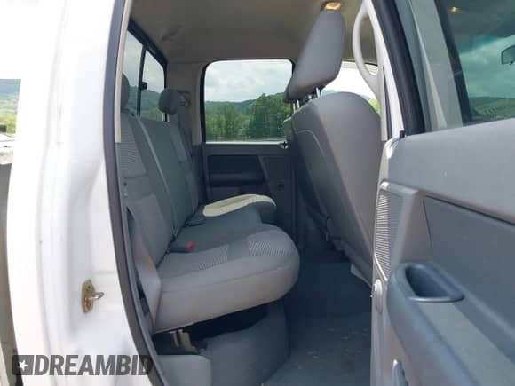 2007 Dodge 1500 SLT с VIN 1D7HU18P87S109924, выставлен на аукционе IAAI как лот 42390111 с пробегом 149 395 миль миль и . История ставок и продаж доступна на DreamBid. Изображение 8.