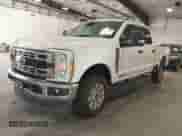 2024 Ford F-250 XL z VIN 1FT7W2BTXRED57136, wystawiony jako IAAI lot #43162846 z przebiegiem 44 979 mil mil oraz . Historia ofert i sprzedaży dostępna na DreamBid. Obrazek 2.