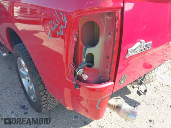 2019 Ram 1500 Big Horn with VIN 1C6RR7TT0KS601855, listed as a IAAI auction lot 42915313 with 147,030 mi miles and . Bid and sale history available at DreamBid. Image 6.