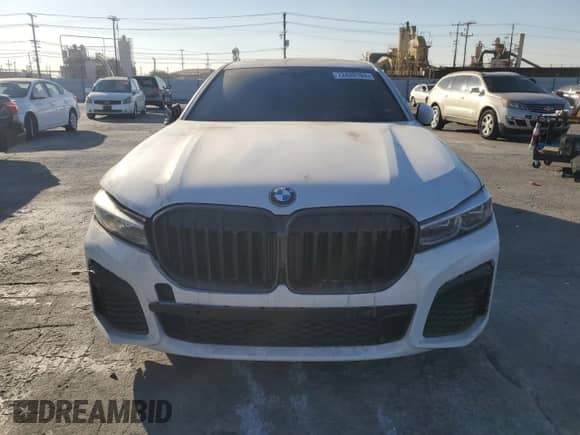 2022 BMW 7 Series 740i z VIN WBA7T2C06NCK72777, wystawiony jako Copart lot #72420104 z przebiegiem 33 762 mil mil oraz Szkoda całkowita • Salvage title. Historia ofert i sprzedaży dostępna na DreamBid. Obrazek 5.