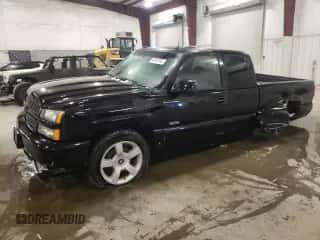 2003 Chevrolet Silverado SS z VIN 2GCEK19N631307444, wystawiony jako Copart lot #45767745 z przebiegiem Nie podano mil oraz Szkoda całkowita • Salvage title. Historia ofert i sprzedaży dostępna na DreamBid. Obrazek 1.