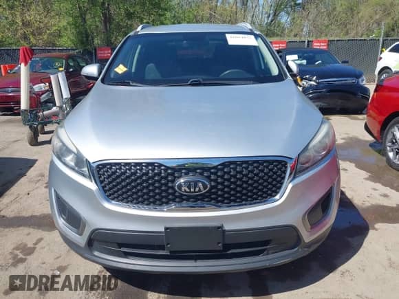 2016 Kia Sorento L with VIN 5XYPG4A3XGG115316, listed as a IAAI auction lot 42024875 with 148,523 mi miles and . Bid and sale history available at DreamBid. Image 13.